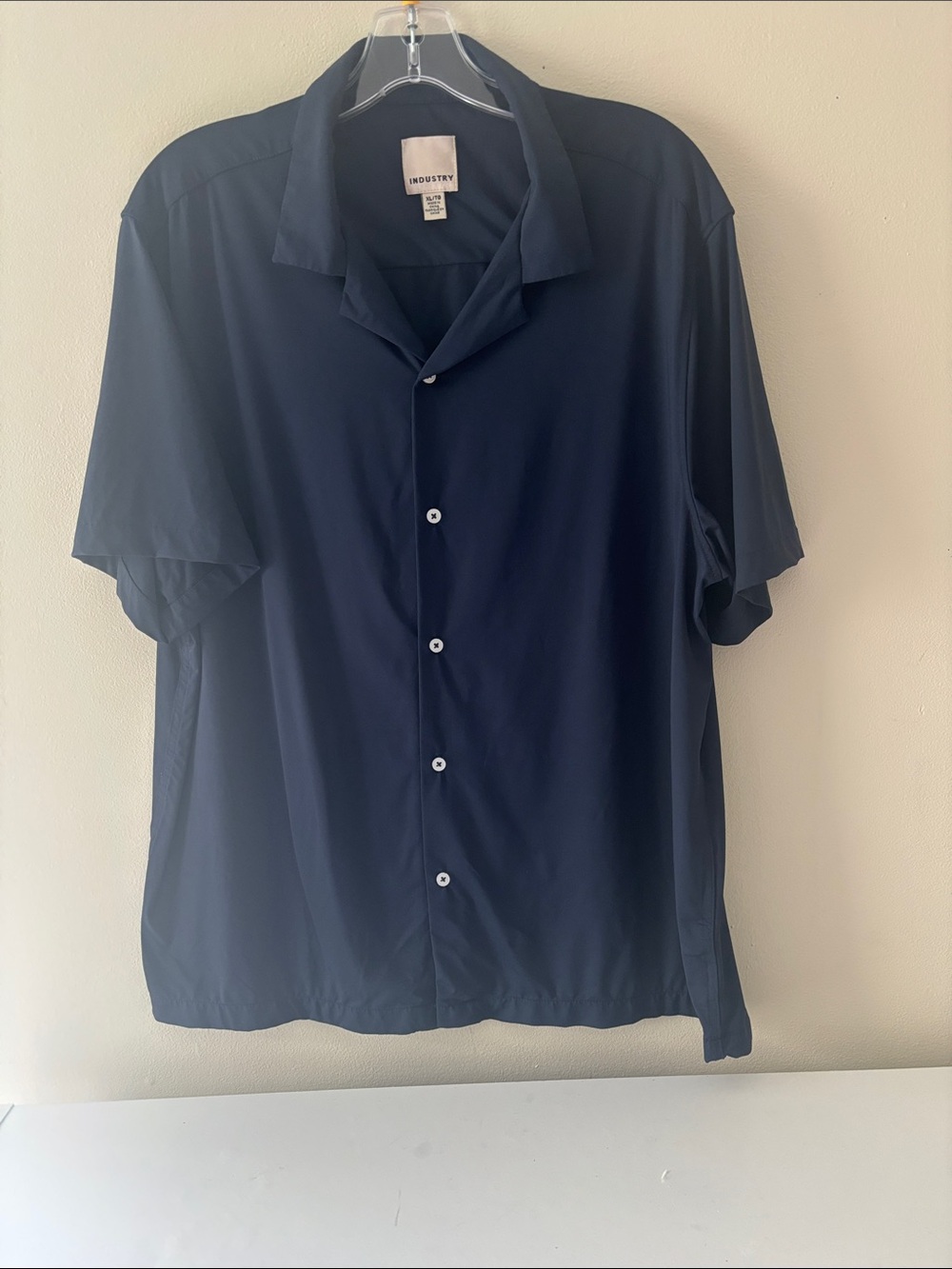 Industry Men's Navy Short-Sleeve Button-Down Shirt